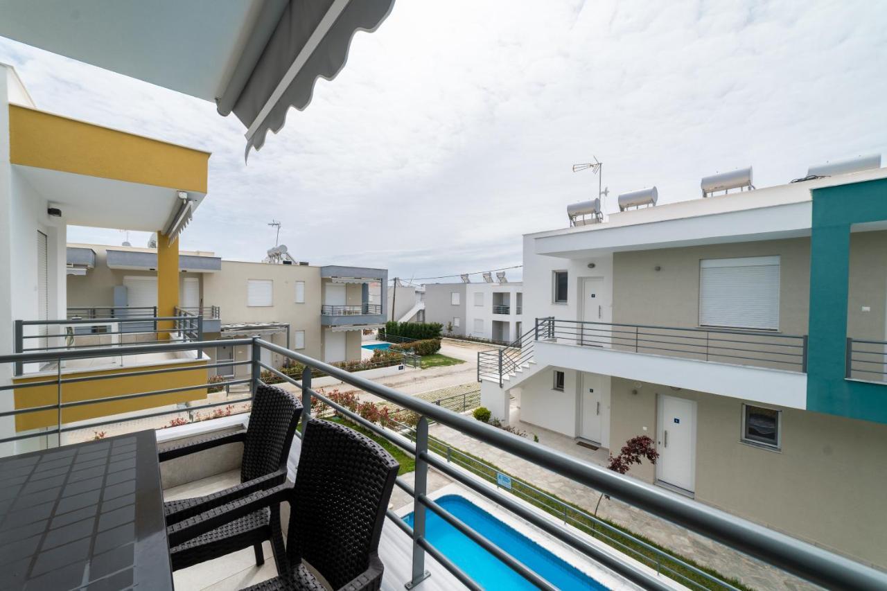 Danai & Palm Residential Complexes Apartment Ofrinion Luaran gambar