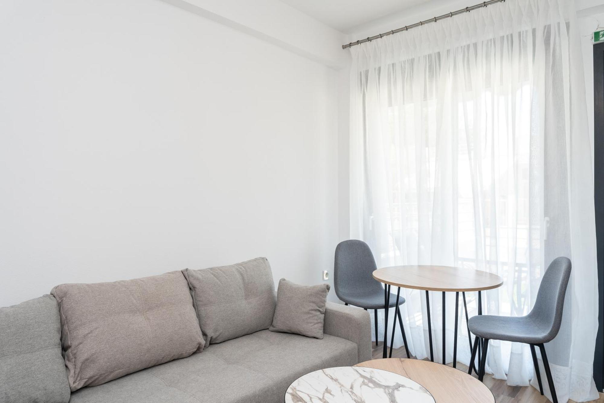 Danai & Palm Residential Complexes Apartment Ofrinion Luaran gambar